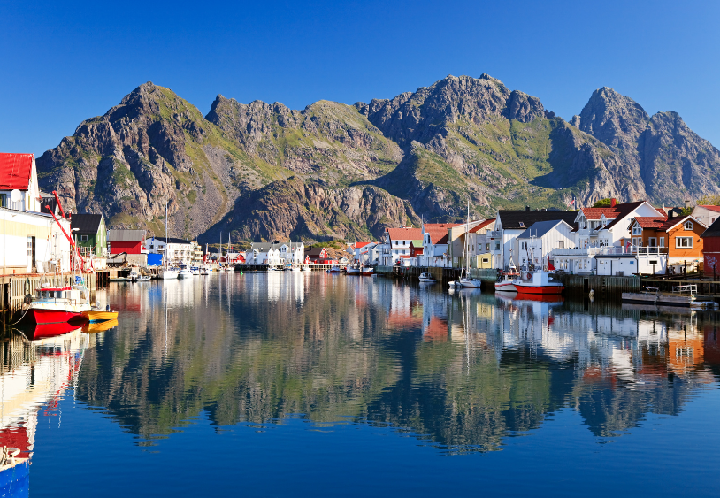 Henningsvaer, Norwegian charming fishing village in Lofoten Islands