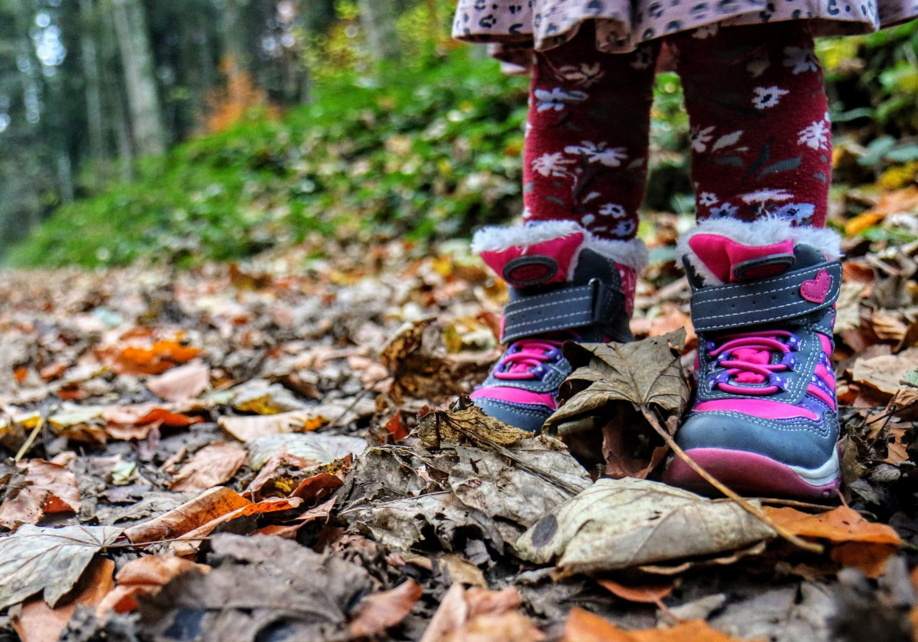 child's feet in hiking boots - family friendly hiking
